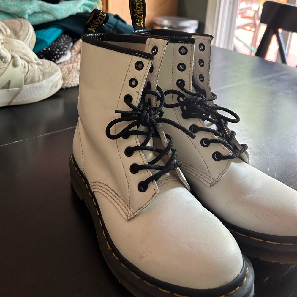 White doc martins size 8